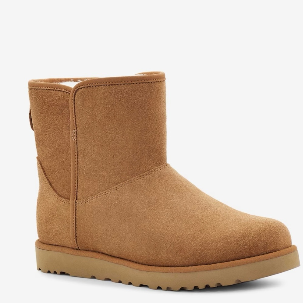 UGG Cory II Bootie Size 7